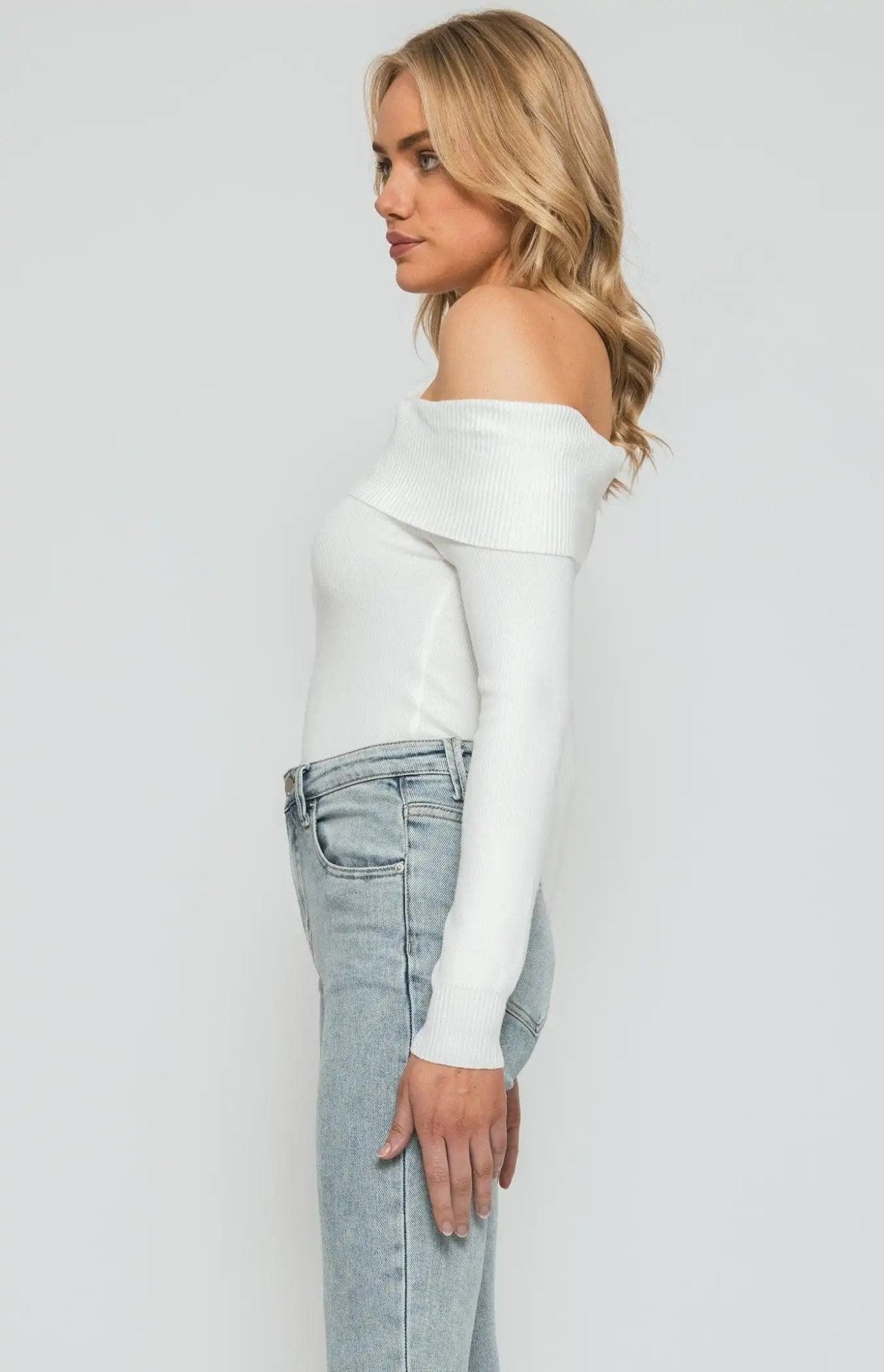 Cut Out Top Long Sleeve - Shweetcheeks Collection